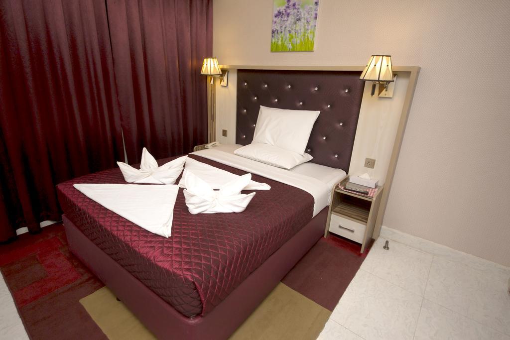 Sutchi Hotel Dubaï Extérieur photo