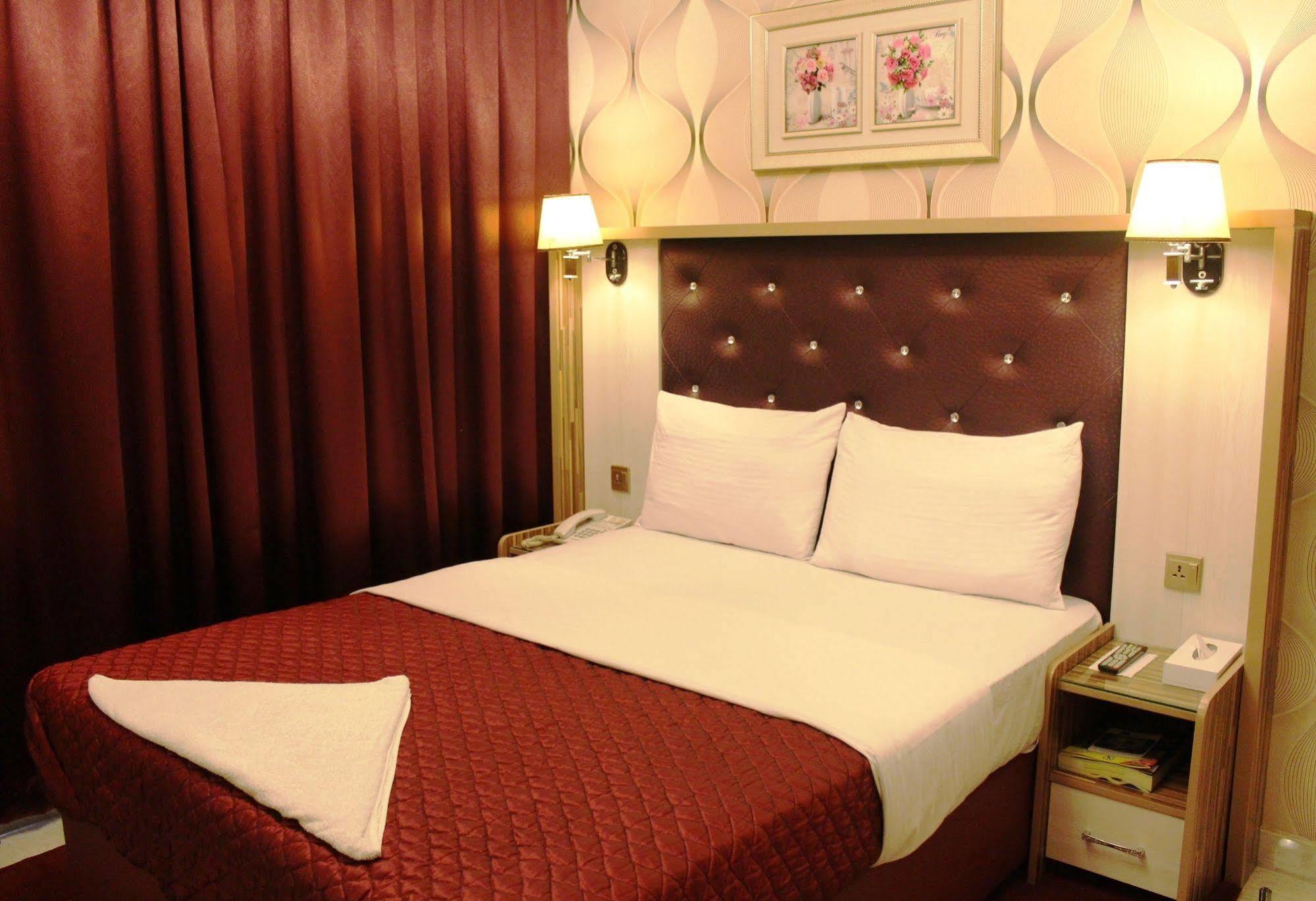 Sutchi Hotel Dubaï Extérieur photo